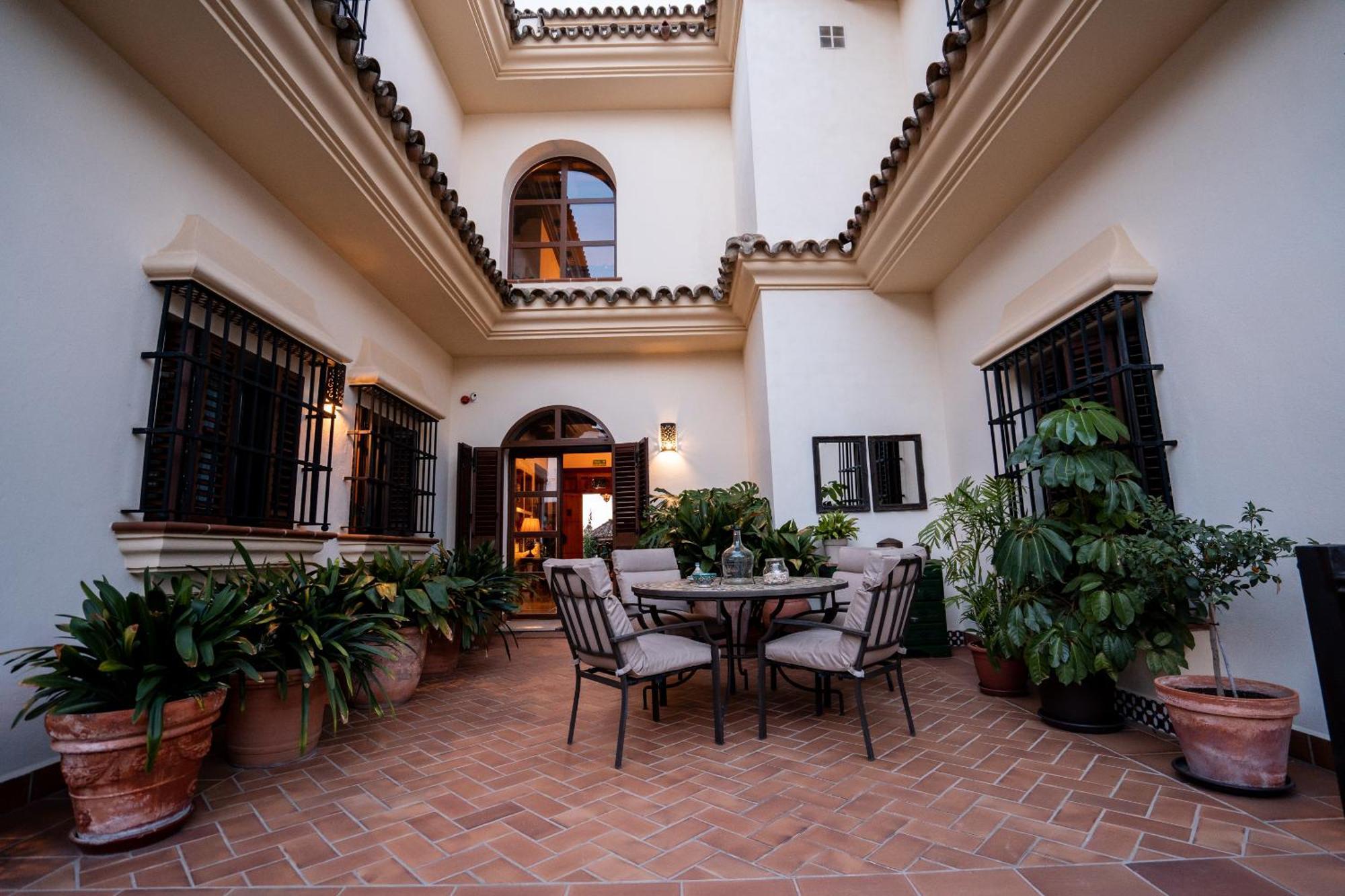 Hotel Azalea Playa Chiclana de la Frontera Buitenkant foto